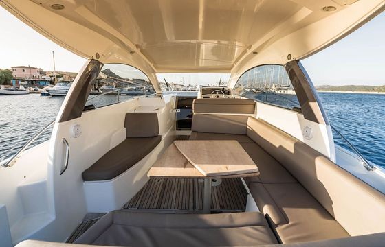 Motorboat Cristal Sea Madeira Leader 9 400hp