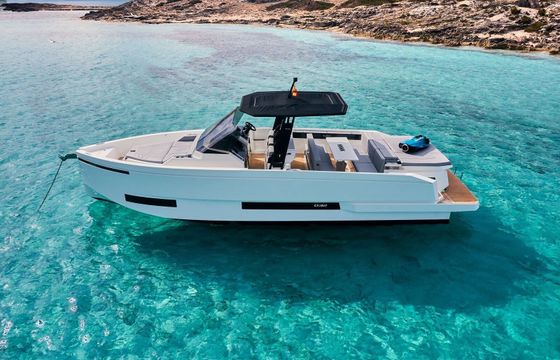 Motorboat De Antonio Yachts D32 500hp