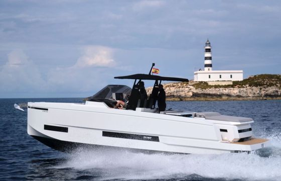 Motorboat De Antonio Yachts D32 500hp