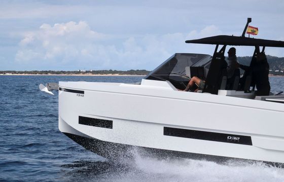 Motorboat De Antonio Yachts D32 500hp