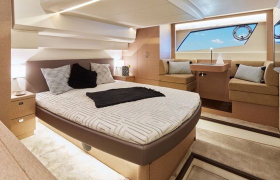 Motorboat Jeanneau Prestige 500 870hp
