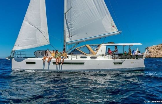 Sailboat Jeanneau Sun Loft 47 monocat 14.42m
