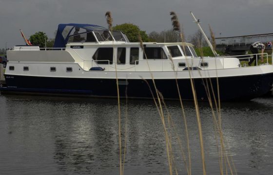 Houseboat Delos 1430 170hp