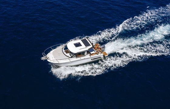 Motorboat Jeanneau Merry Fisher 795 200hp