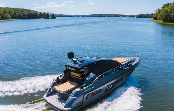 Motorboat Mirakul 40 Hardtop 540hp