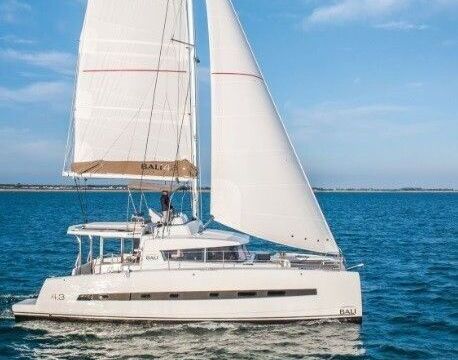 Catamaran Bali Bali 4.1 with watermaker 12.12m
