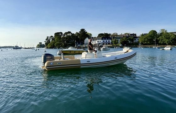 RIB Zodiac Medline 750 250hp