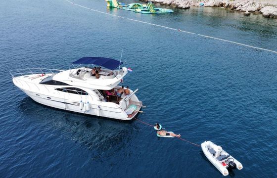 Motorboat Astondoa 46 1000hp