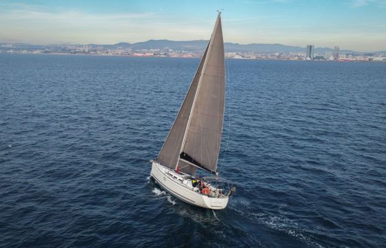 Sailboat Dufour 40e Performance 12m