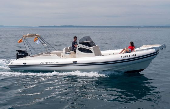 RIB Capelli Tempest 900 350hp