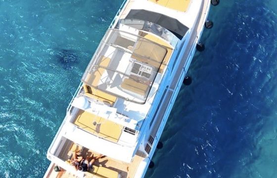 Motor yacht Ferretti Ferretti Flybridge 2000hp