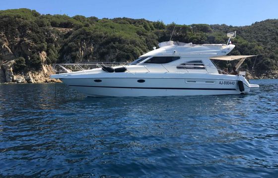 Motorboat CRANCHI 40 750hp