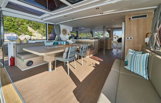Catamaran Bali 5.4 16m