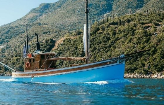 Sailboat Costum made Traditional trawler 16m