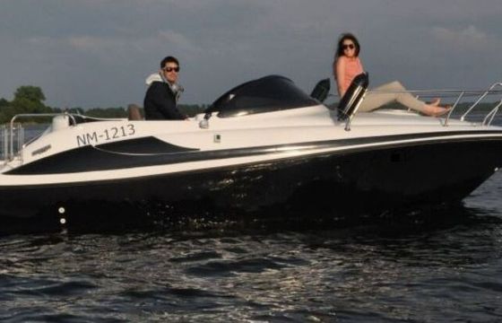 Motorboat VIVA 606 CABIN 115hp