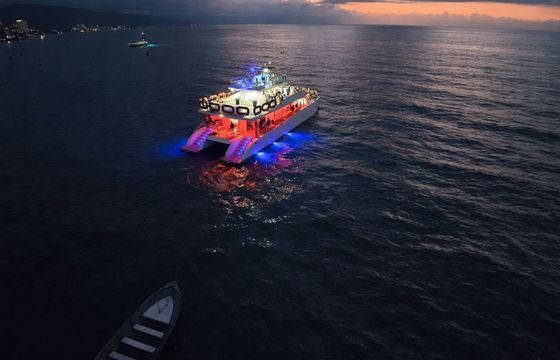 Catamaran Adventure 2024 100m