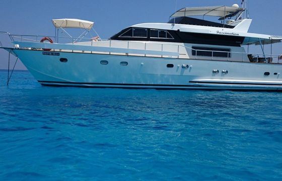 Motor yacht Falcon 70 1640hp