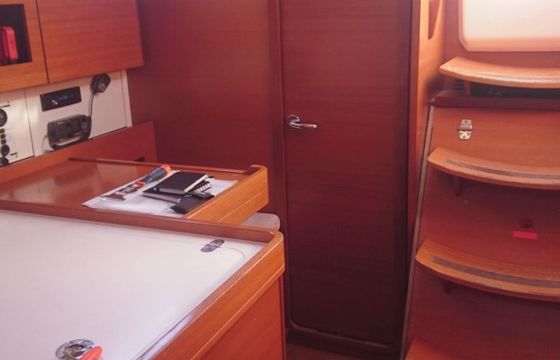 Sailboat DUFOUR 375 Grand large 11.2m