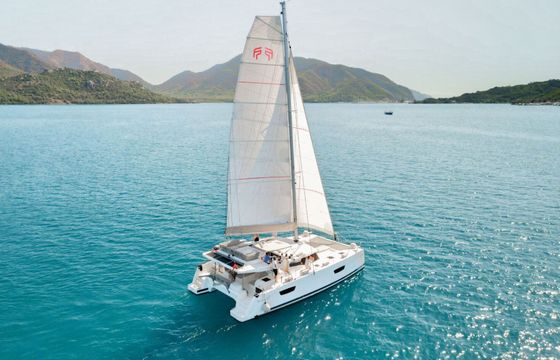 Catamaran Fountaine Pajot Tanna 47 13.94m