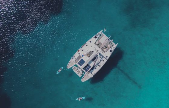 Catamaran Lagoon 570 17m