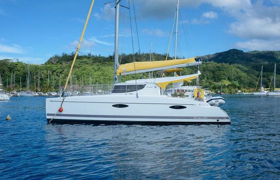 Catamaran FOUNTAINE PAJOT 36 11m