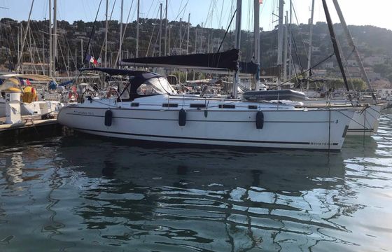 Sailboat BENETEAU CYCLADES 39.3 11.8m