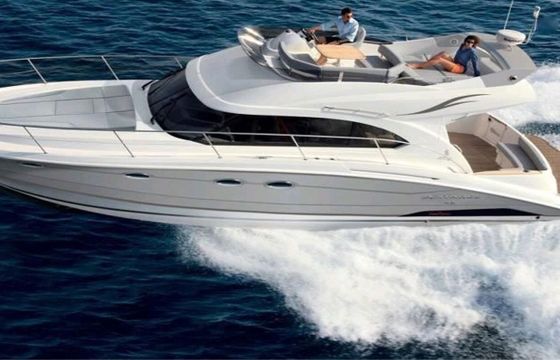 Motorboat Beneteau Antares 42
