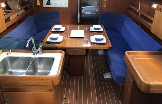 Sailboat Dufour 34 10.28m