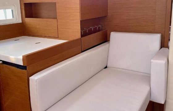 Sailboat Jeanneau Sun Odyssey 410 - 3 cab. 12.35m