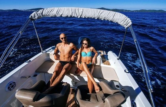 Motorboat Atlantic Marine Atlantic Marine 670 open 200hp