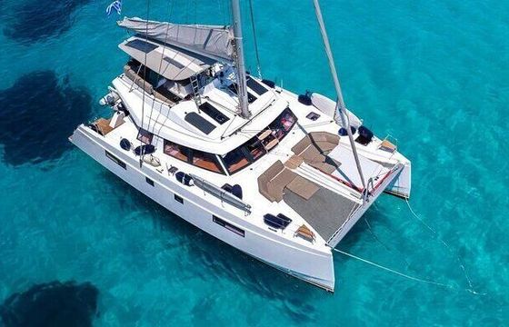 Catamaran LAGOON 450F 13.96m
