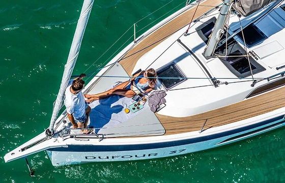 Sailboat 3 DUFOUR 37 KA (3D/2C) 10m
