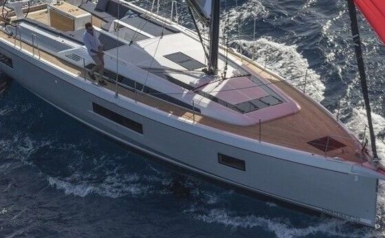 Sailboat BENETEAU OCEANIS 51.1 15.94m