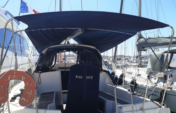 Sailboat Jeanneau SUN ODYSSEY 33I 9m