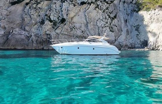Motorboat Jeanneau Montecarlo 460hp