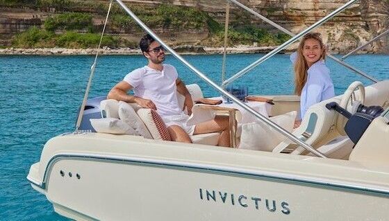 Motorboat CAPOFORTE INVICTUS 200SX 115hp