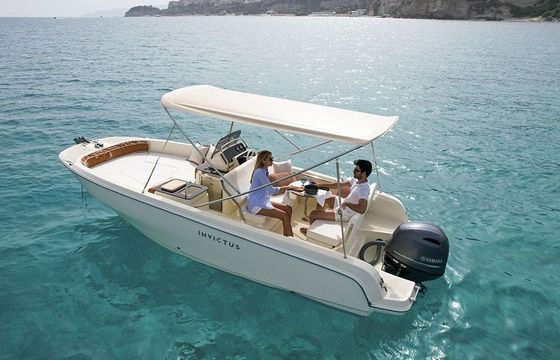 Motorboat CAPOFORTE INVICTUS 200SX 115hp