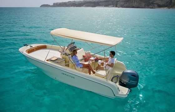 Motorboat CAPOFORTE INVICTUS 200SX 115hp