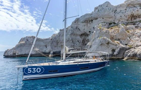 Sailboat DUFOUR Dufour 530 16.35m