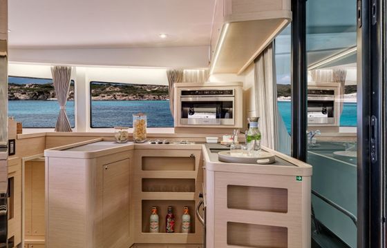 Catamaran Lagoon 42 Millenium 12m