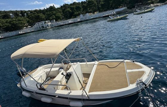 Motorboat BETINA 500 25hp