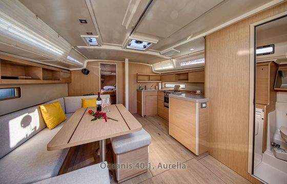 Sailboat Beneteau Oceanis 40.1 12.43m