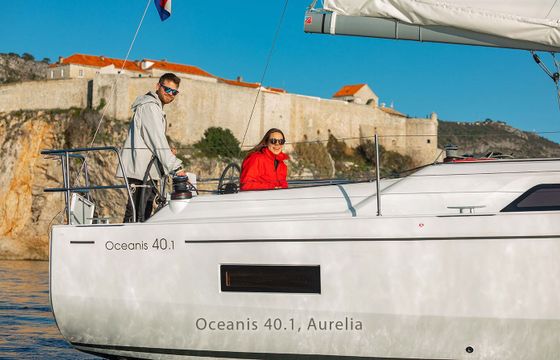 Sailboat Beneteau Oceanis 40.1 12.43m