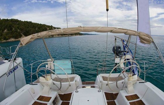 Sailboat JEANNEAU SUN ODYSSEY 45 13.72m