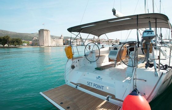 Sailboat BAVARIA CRUISER 46 14.27m