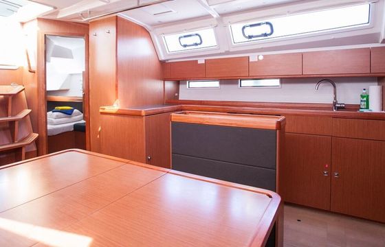 Sailboat BAVARIA CRUISER 46 14.27m
