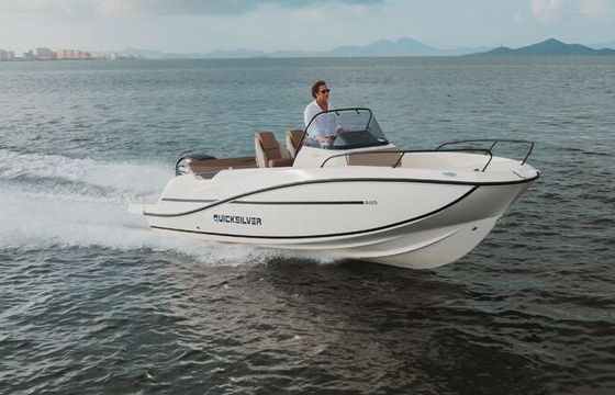 Motorboat Quicksilver Activ 605 Open 150hp