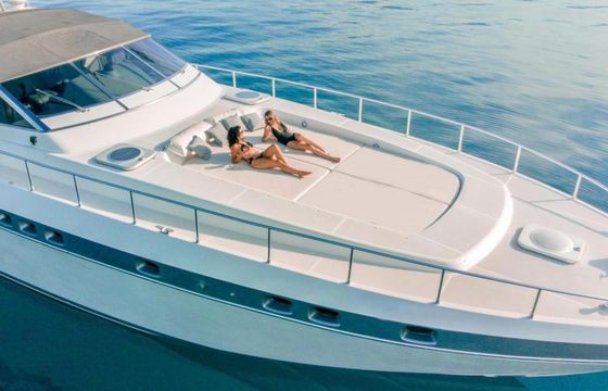 Motor yacht Mangusta 80 1900hp