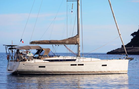 Sailboat Jeanneau Sun Odyssey 469 14m