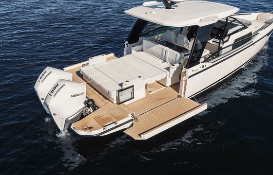 Motorboat Saxdor 320 GTO 450hp